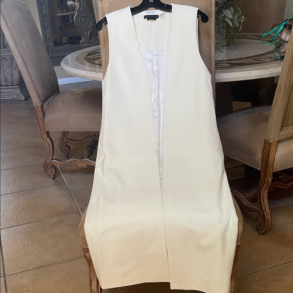 Alice + Olivia Cream Sleeveless Vest Waistcoat